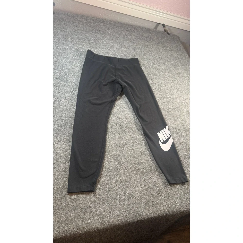 Nike Sportswear Women Black Futura Logo Leggings Size XL Activewear